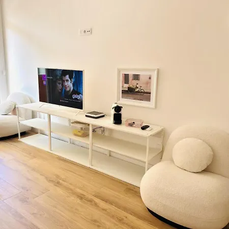 Pink Alta With Pool Puerto de la Cruz (Tenerife)