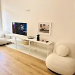 Pink Alta With Pool Puerto de la Cruz (Tenerife)