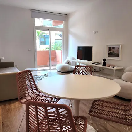 Pink Alta With Pool * Puerto de la Cruz (Tenerife)