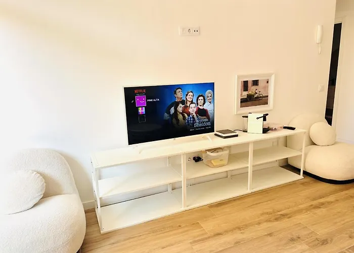 Pink Alta With Pool Puerto de la Cruz (Tenerife)