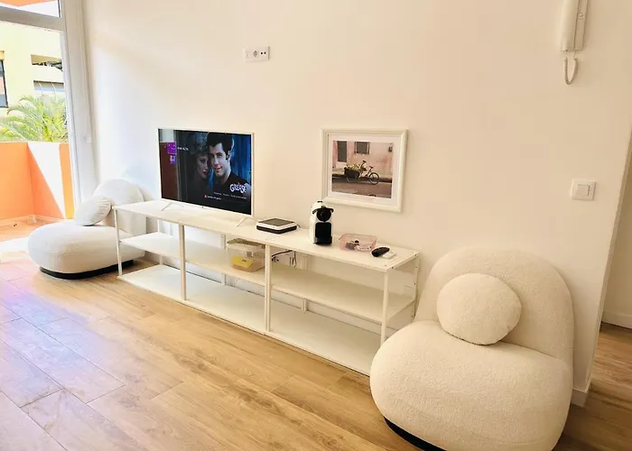 Pink Alta With Pool Puerto de la Cruz (Tenerife)