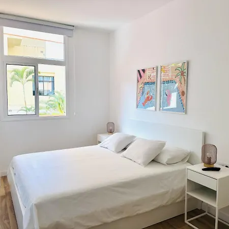 Pink Alta With Pool Puerto de la Cruz (Tenerife)